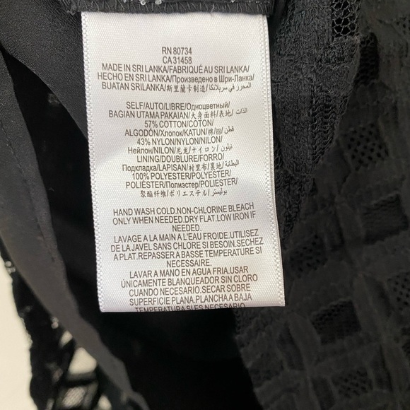 BCBGeneration square lace skirt▪️size XS - Picture 5 of 7